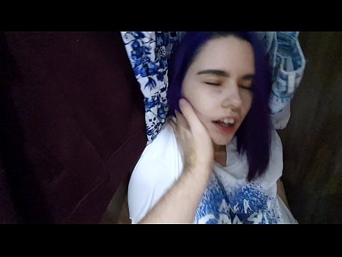 ❤️ Намерих сестра си в гардероба и й помогнах да свърши ️❌ Супер порно в bg.xxxpornolive.ru ❌️❤